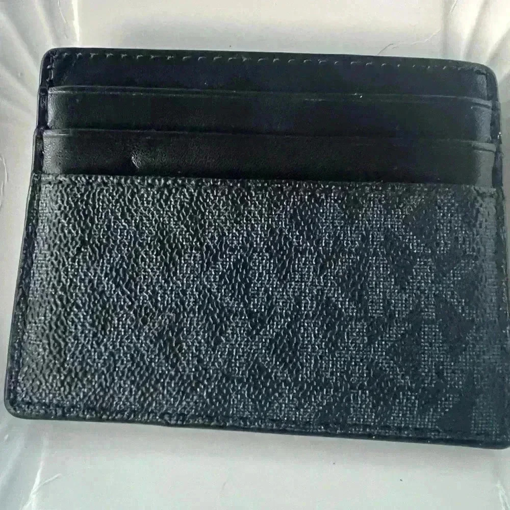 Michael Kors Greyson Monogrammed Card Case - Picture 2 of 2